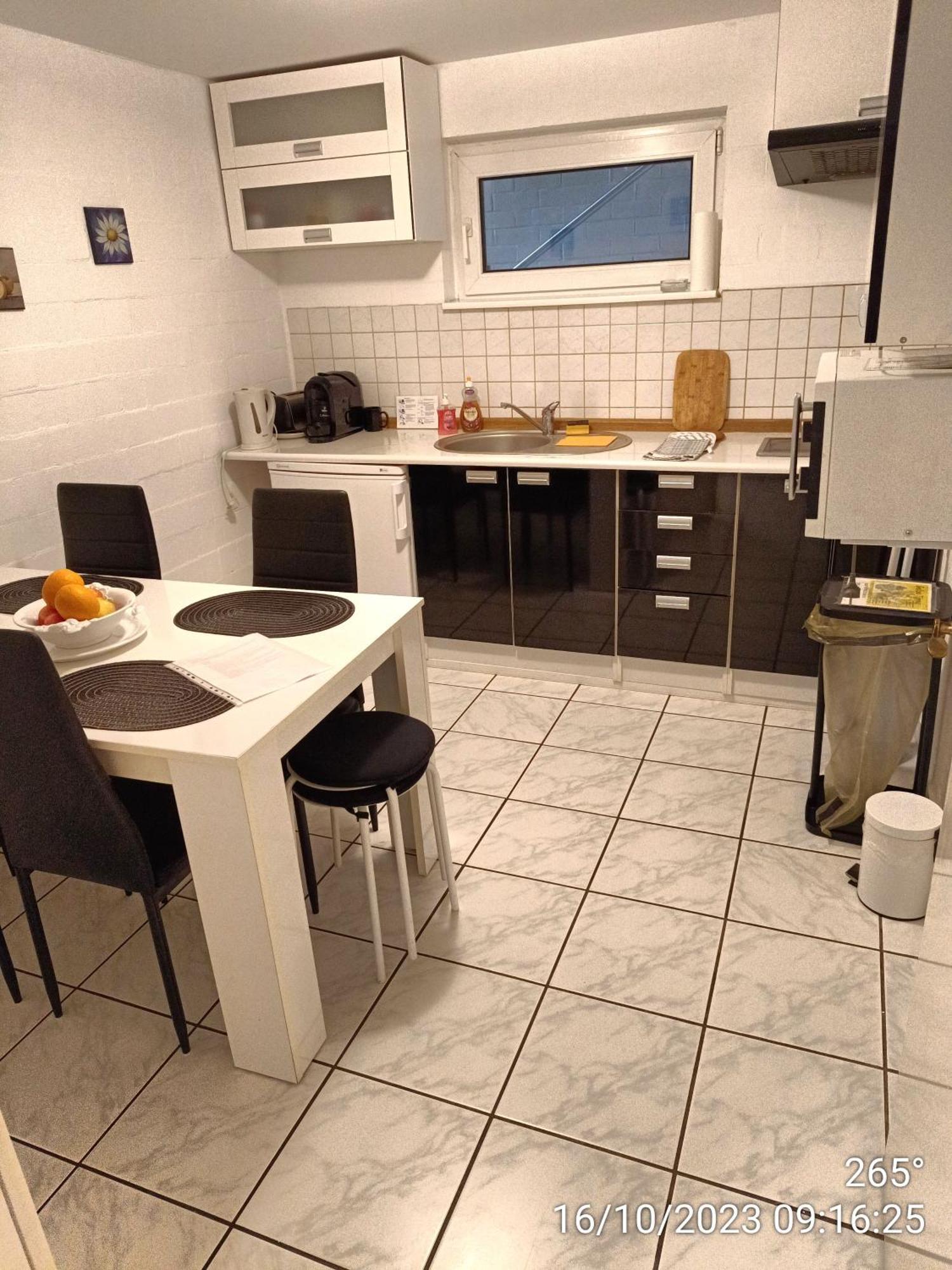 2-Zimmerwohnung Berlín Exteriér fotografie