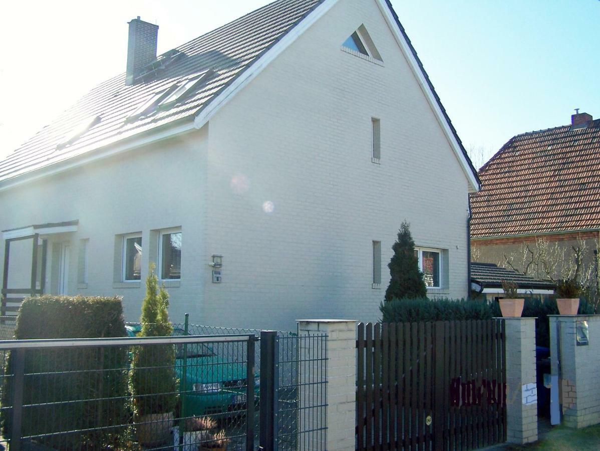 2-Zimmerwohnung Berlín Exteriér fotografie